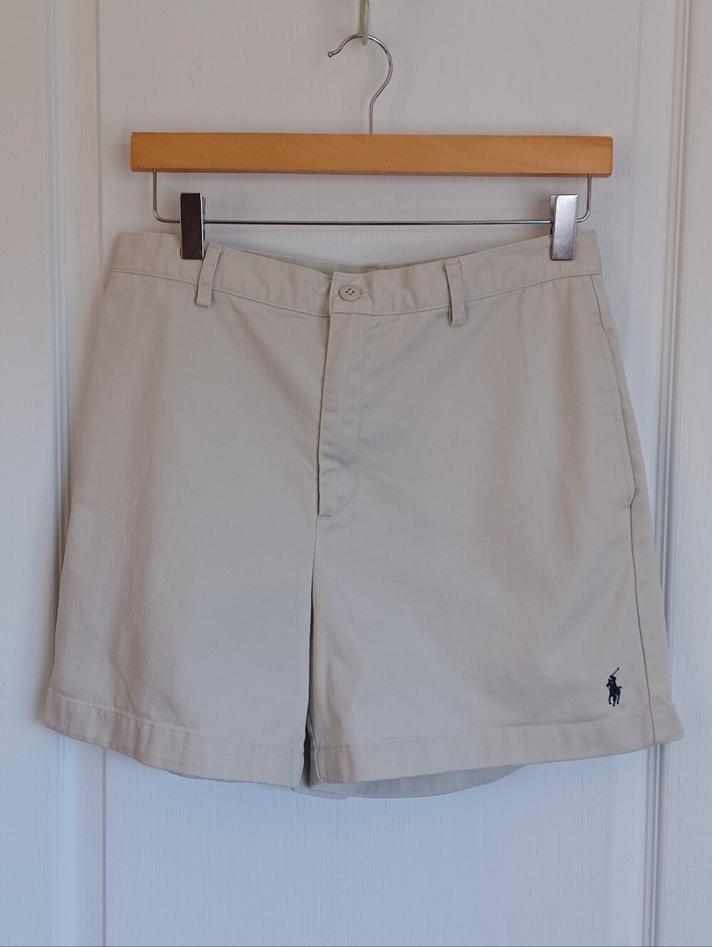 VTG RALPH LAUREN SPORT HIGH-WAISTED KHAKI CHINO SHORTS W/NAVY LOGO SIZE 8 (29")